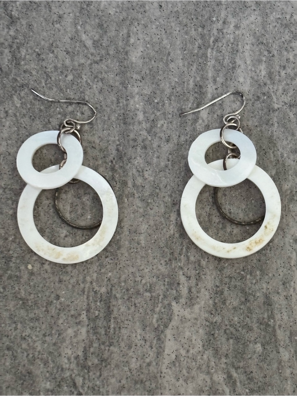 Vintage 1970s White MOP MOTHER OF PEARL Double Triple Hoop Drop Earrings Women